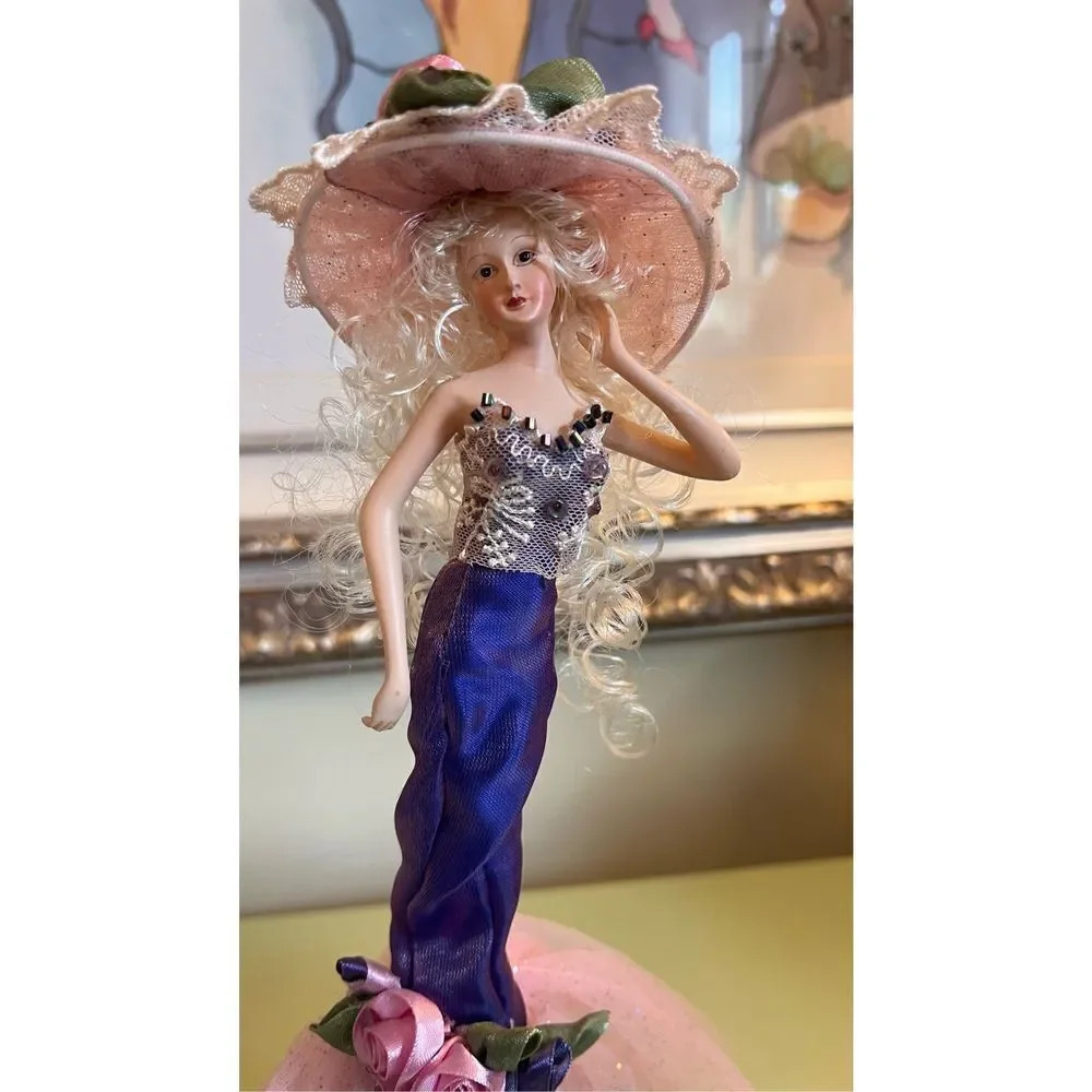 Vintage 14” Doll Figurine Includes Stand Purple Elegant Dress Ribbon Flowers‎